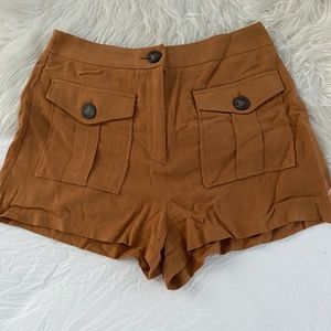Linen Short